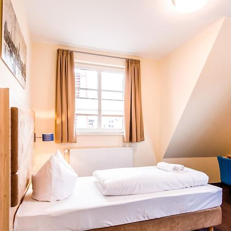 Hotel Am Alten Hafen วิสมาร์ ภายนอก รูปภาพ