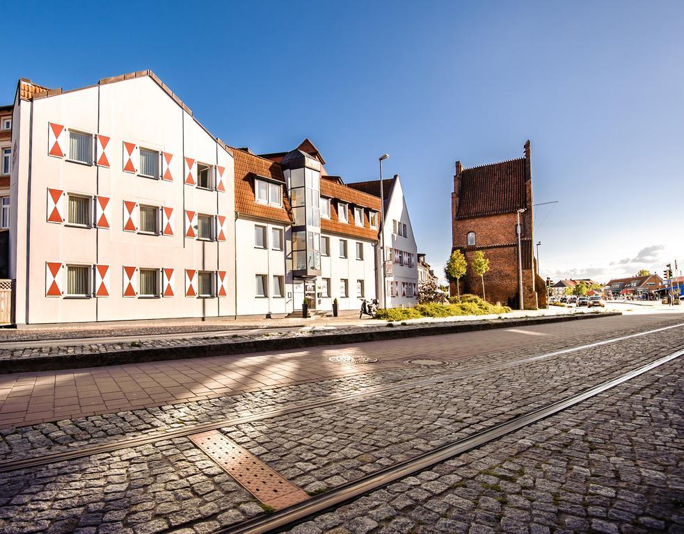 Hotel Am Alten Hafen วิสมาร์ ภายนอก รูปภาพ