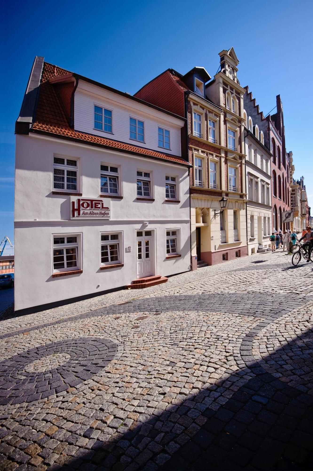 Hotel Am Alten Hafen วิสมาร์ ภายนอก รูปภาพ