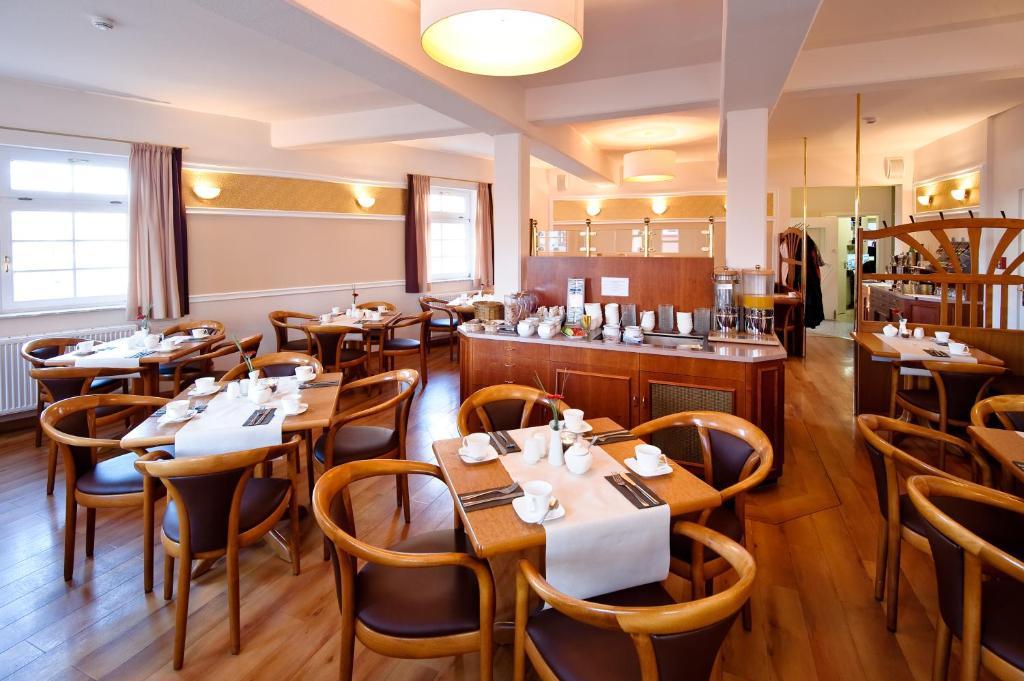 Hotel Am Alten Hafen วิสมาร์ ภายนอก รูปภาพ