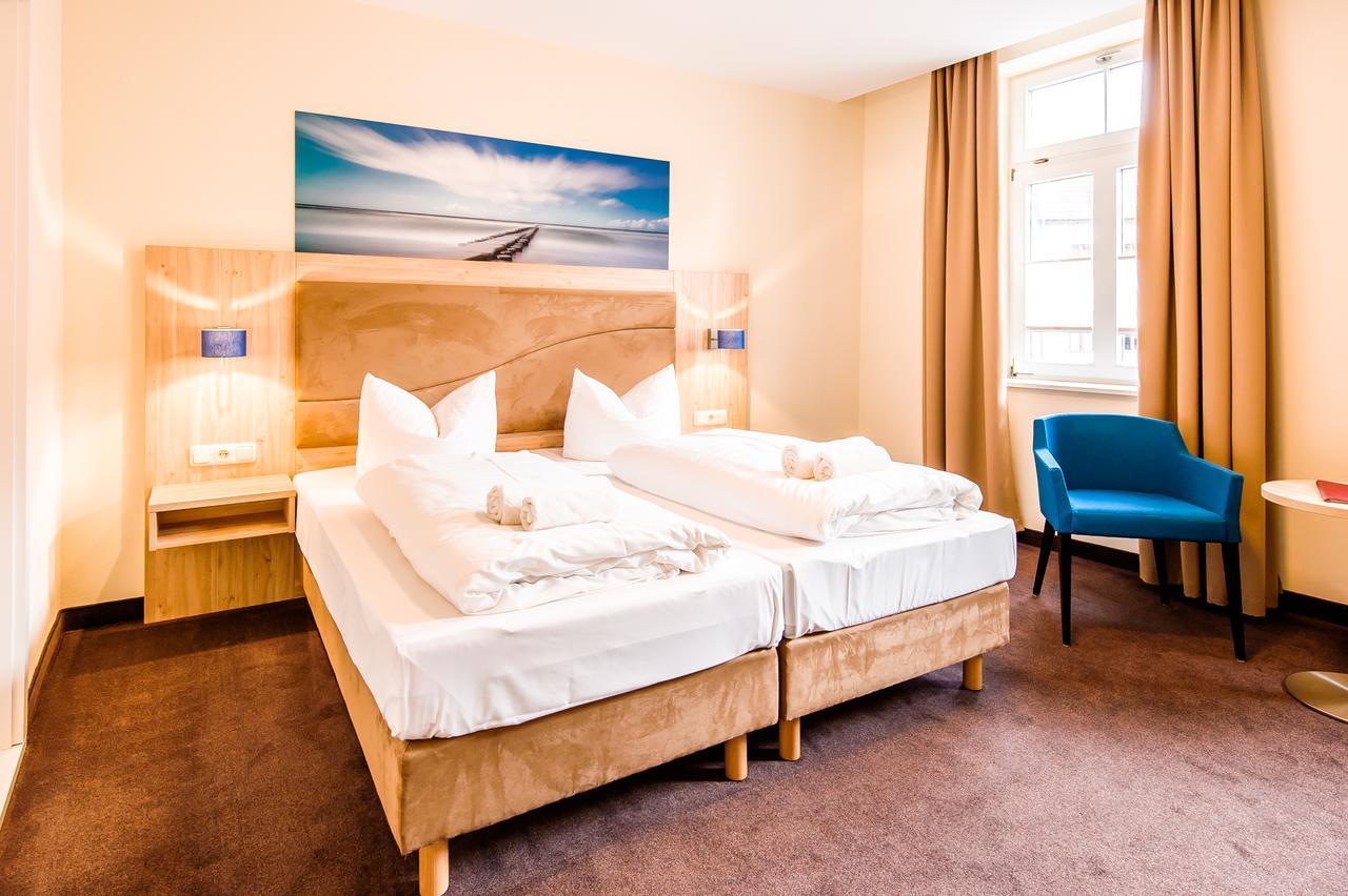Hotel Am Alten Hafen วิสมาร์ ภายนอก รูปภาพ