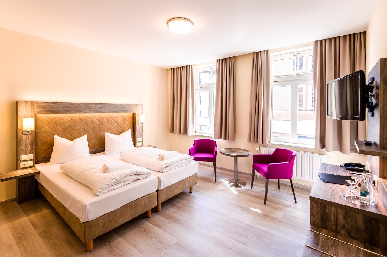 Hotel Am Alten Hafen วิสมาร์ ภายนอก รูปภาพ