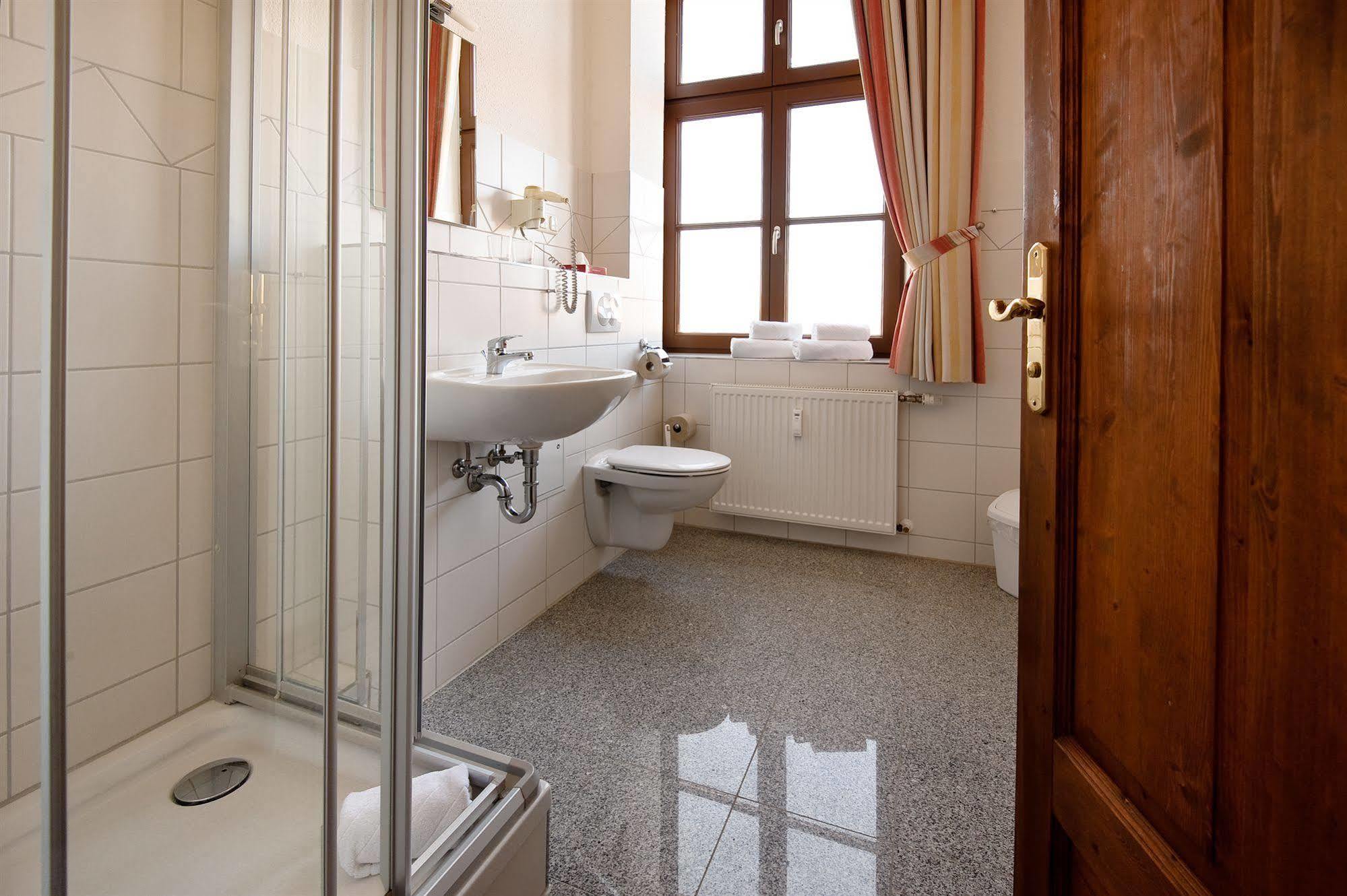 Hotel Am Alten Hafen วิสมาร์ ภายนอก รูปภาพ