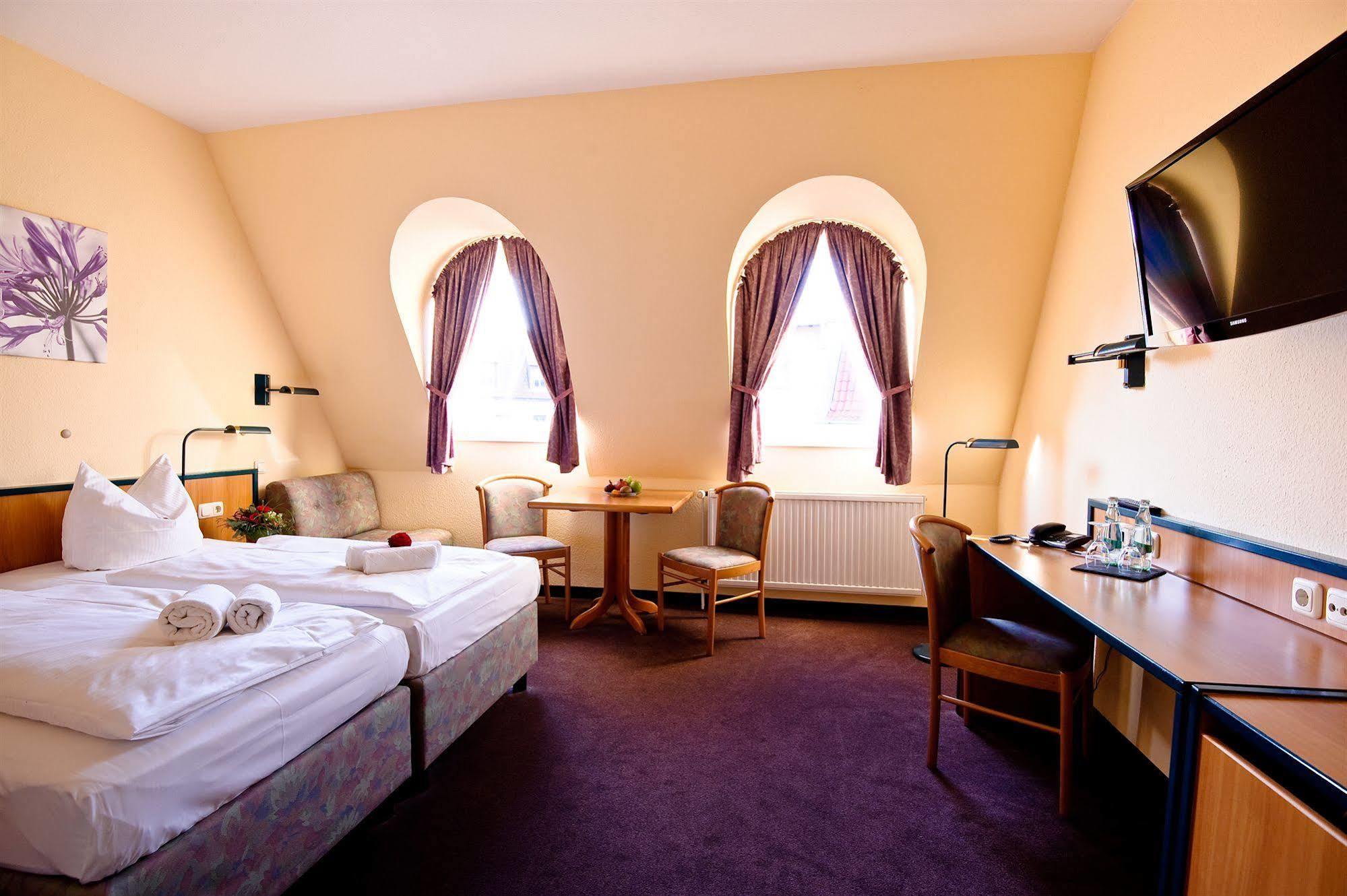 Hotel Am Alten Hafen วิสมาร์ ภายนอก รูปภาพ