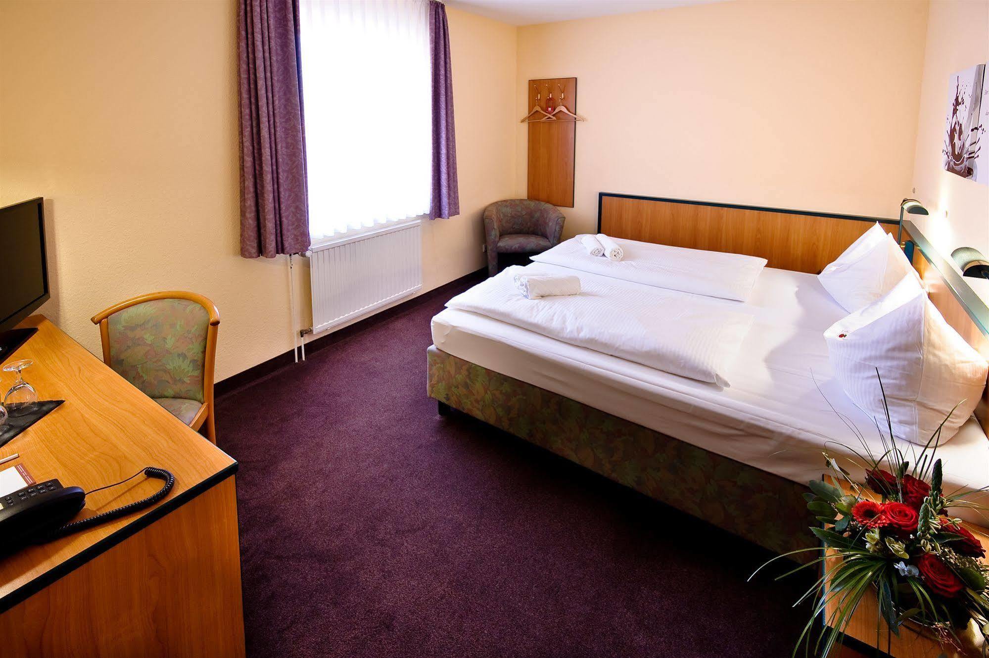 Hotel Am Alten Hafen วิสมาร์ ภายนอก รูปภาพ